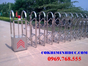 Cổng inox 11