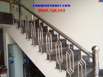 Cầu thang inox 05