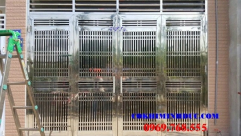 Cửa inox 16