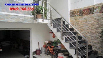 Cầu thang sắt 11